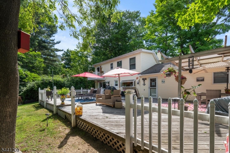 Upper Greenwood Lake - Residential