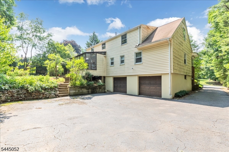 Hill Section - Residential