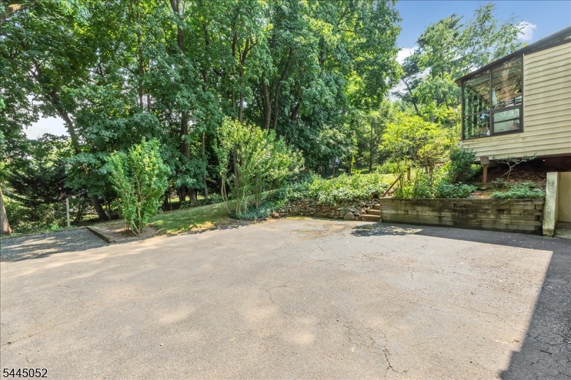 Hill Section - Residential
