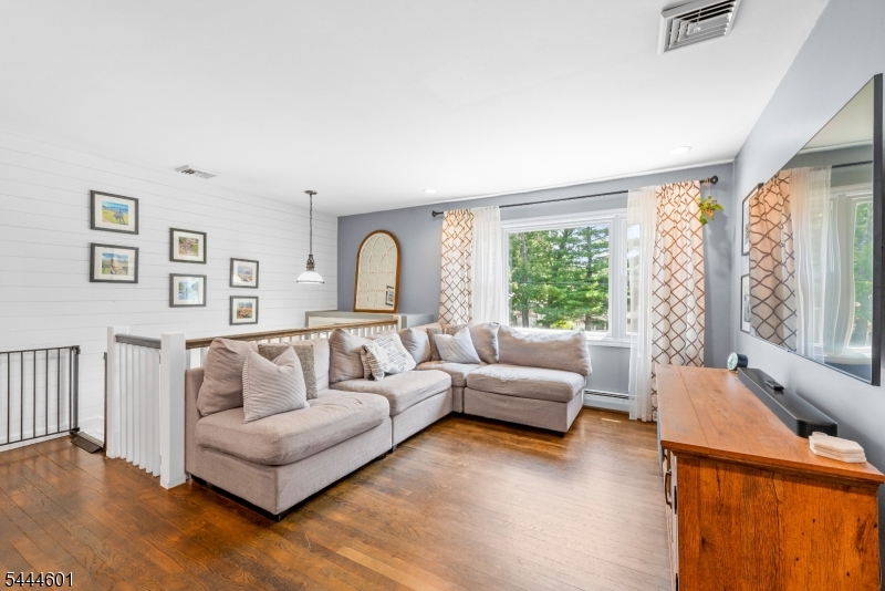 Shore Hills - Residential