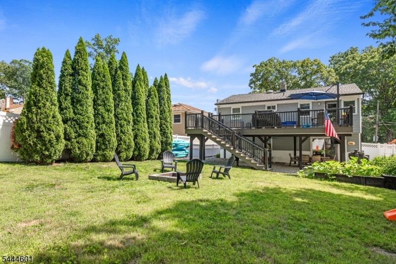Shore Hills - Residential
