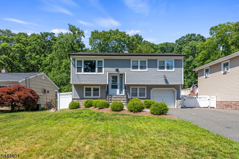 Shore Hills - Residential