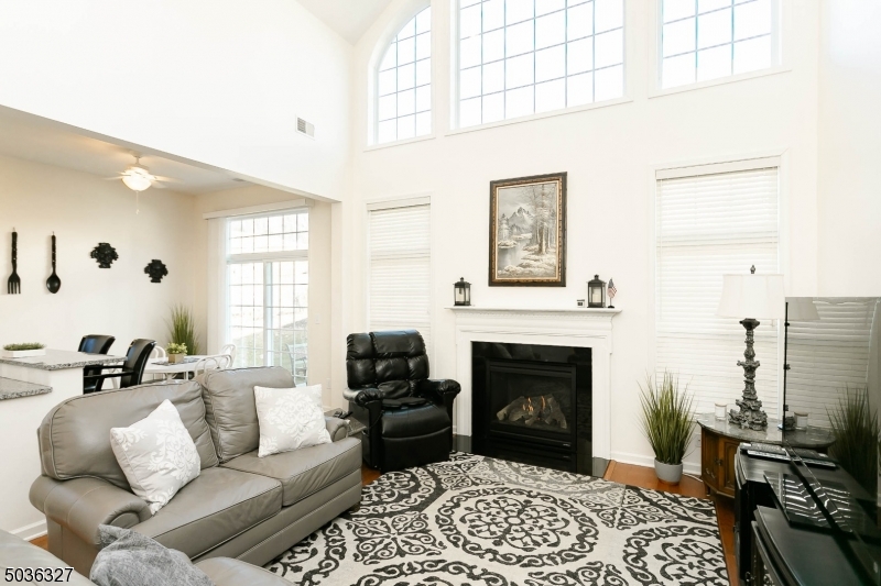 NOLAN'S RIDGE - Residential