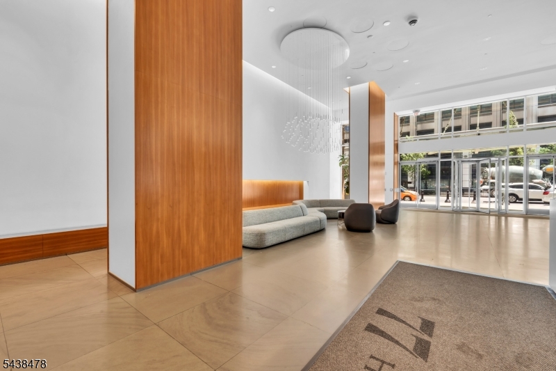 77 Hudson - Residential