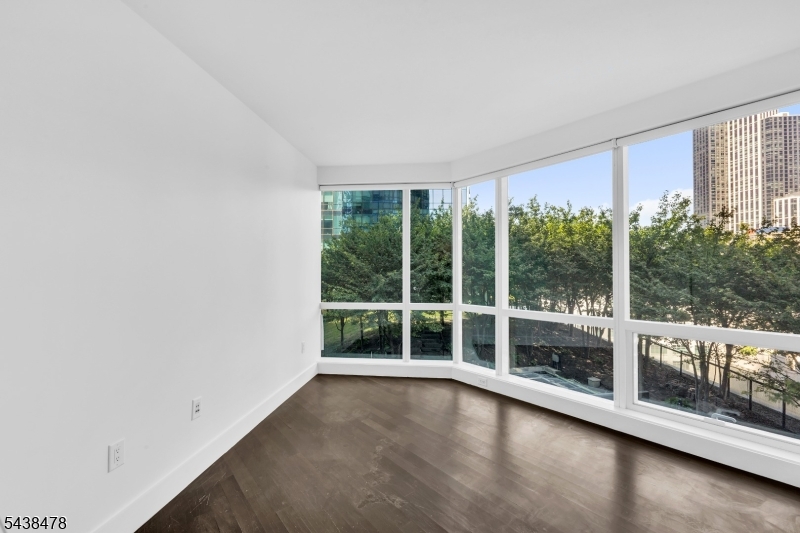 77 Hudson - Residential