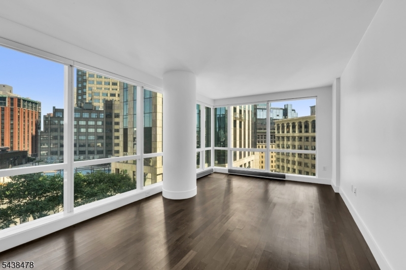 77 Hudson - Residential