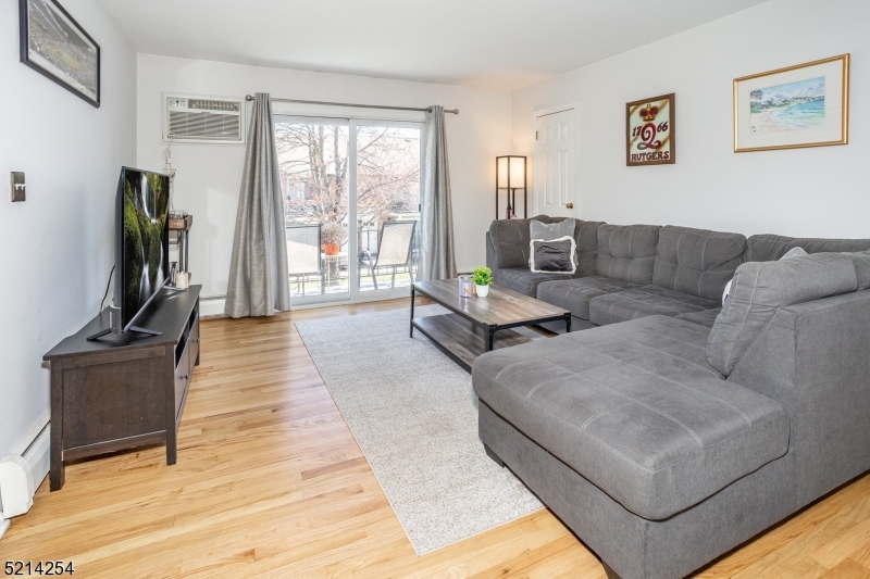 PARSONS VILLAGE - Residential Lease