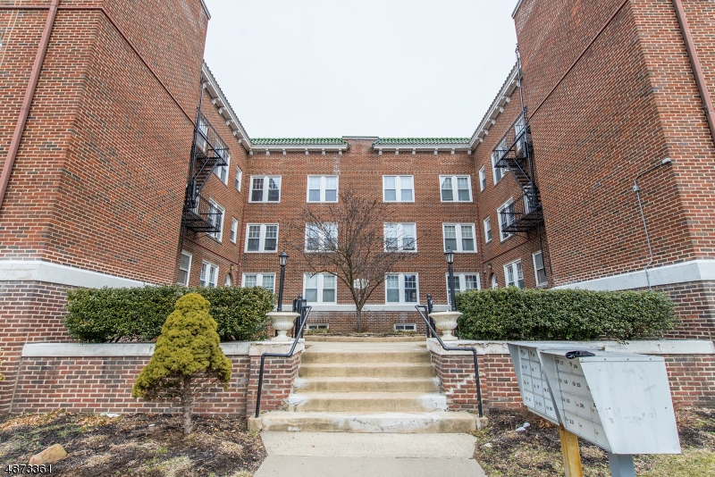 Altamont Court - Residential