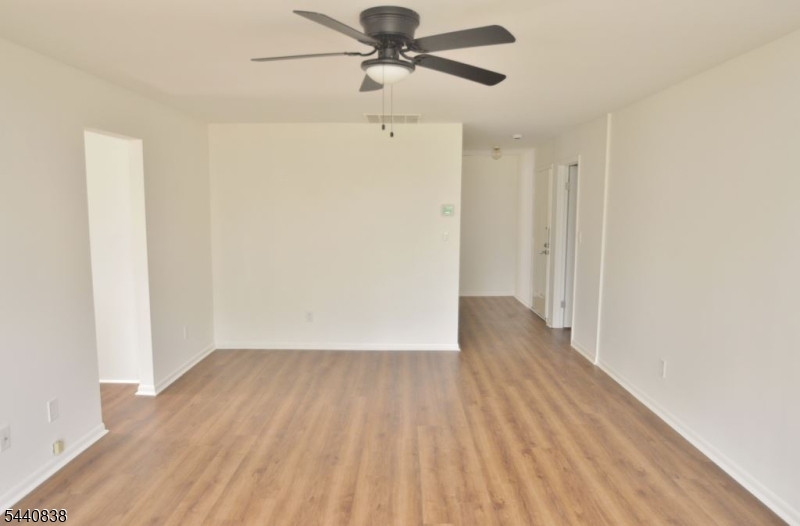 Hanover Park Condos - Residential Lease