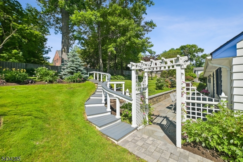 Oak Knoll - Residential