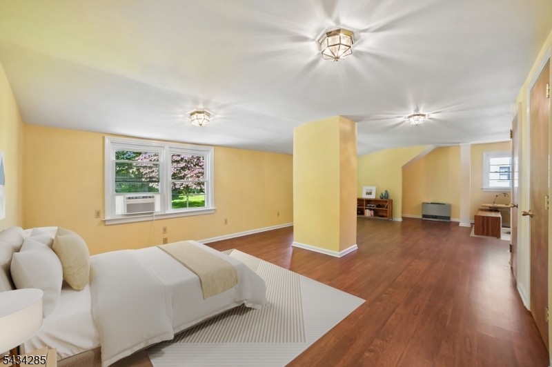 Oak Knoll - Residential