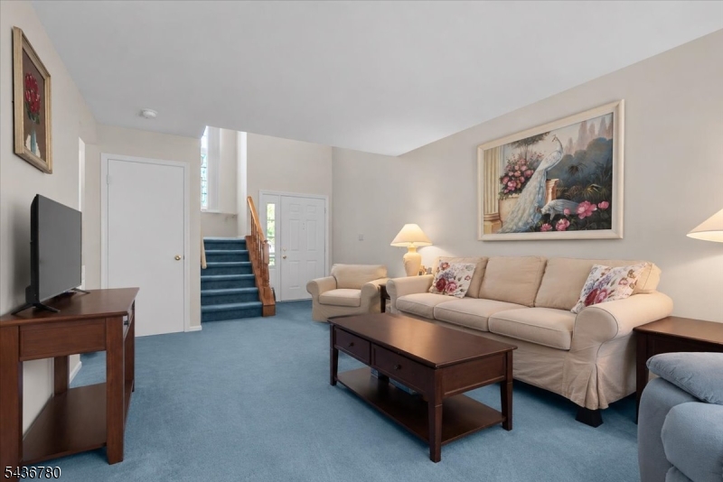 Pointe/Winding Brook Condo - Residential