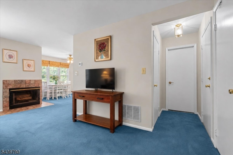 Pointe/Winding Brook Condo - Residential