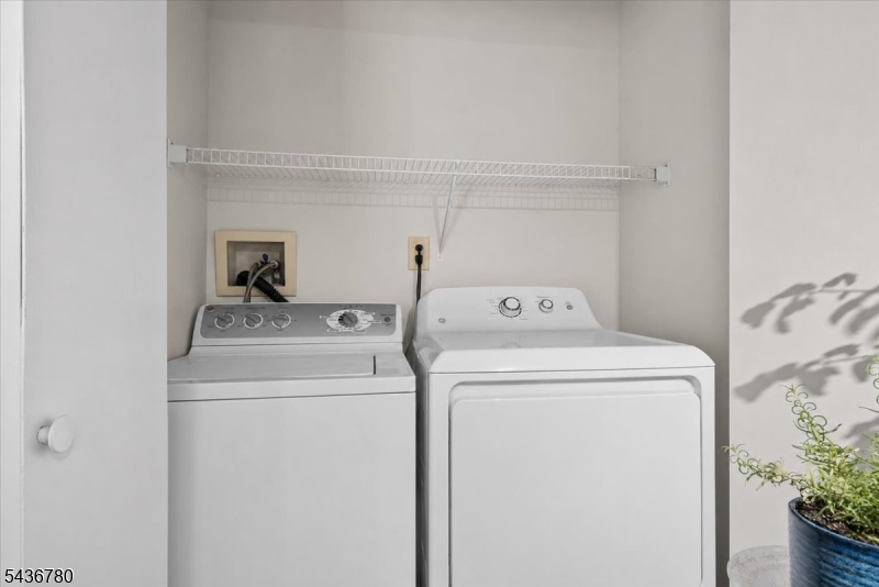 Pointe/Winding Brook Condo - Residential
