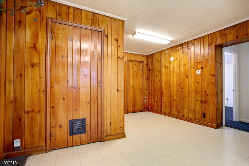 town - Residential Lease