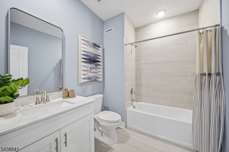 The Ridings at Oakland - Residential