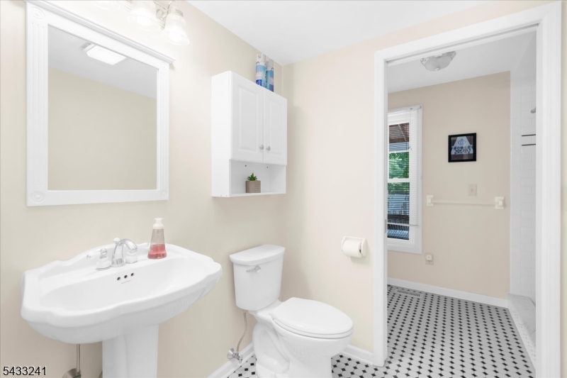 Dory Dilts Estates - Residential