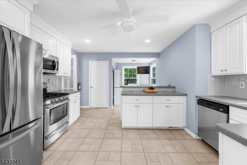 Dory Dilts Estates - Residential
