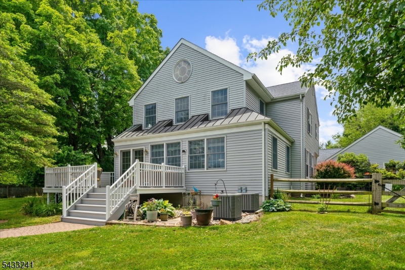Dory Dilts Estates - Residential