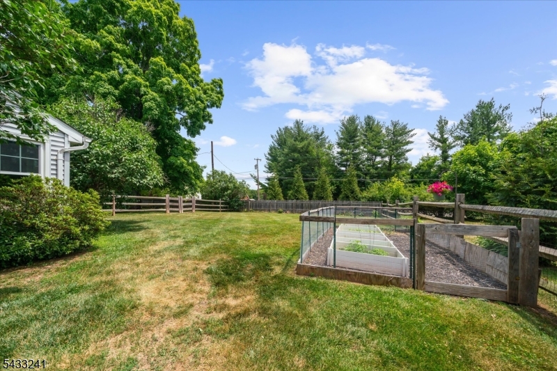 Dory Dilts Estates - Residential