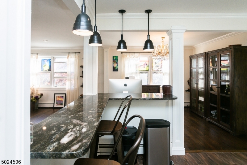 MINE HILL - Residential
