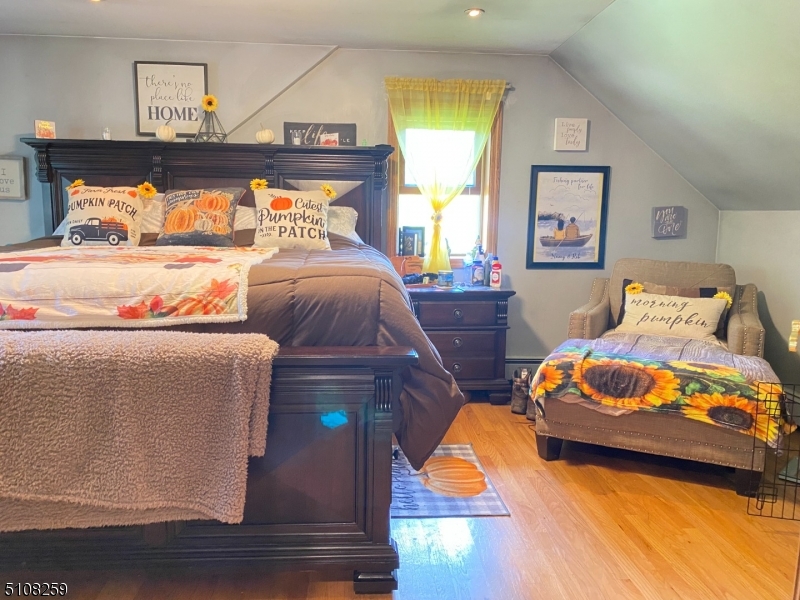 Oak Ridge - Residential Lease