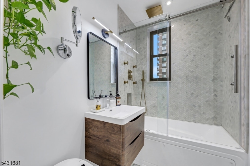 Tudor Arms - Condominium - Residential