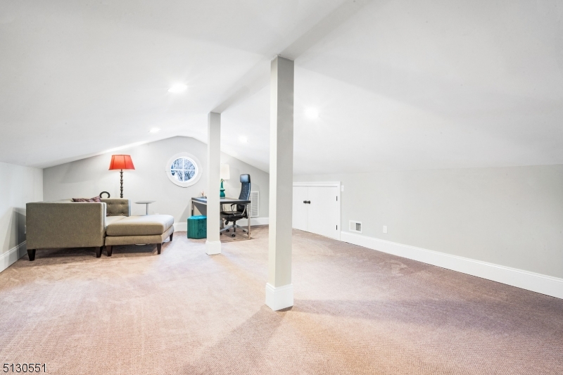 Rolling Hill - Residential
