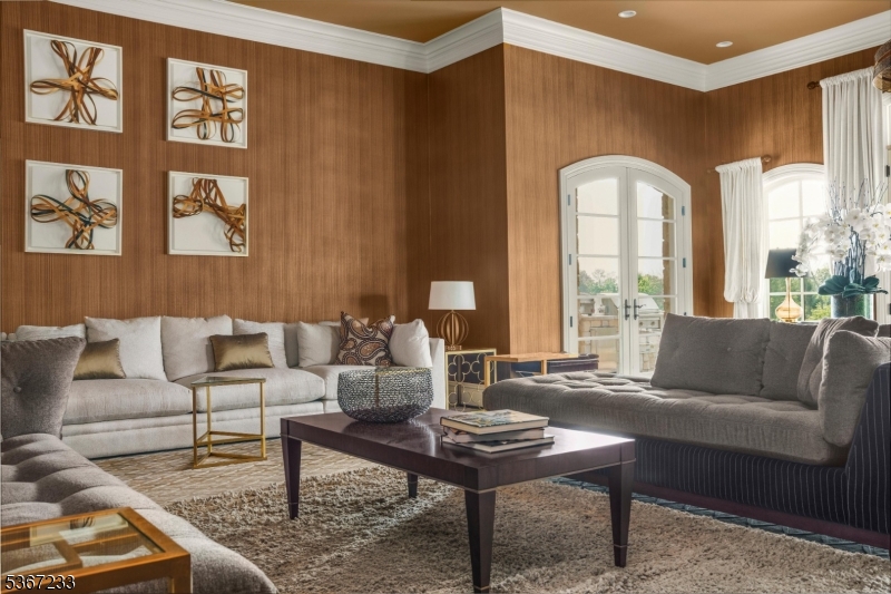CANAL ROAD - Residential