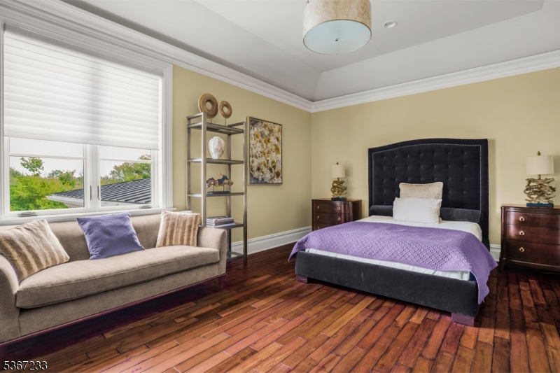 CANAL ROAD - Residential