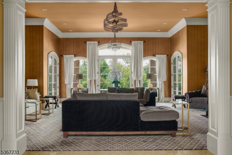 CANAL ROAD - Residential
