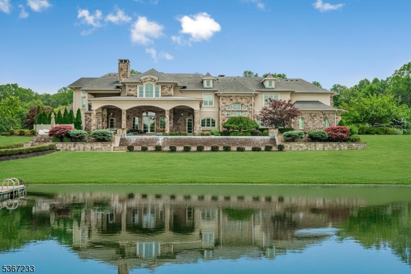 CANAL ROAD - Residential