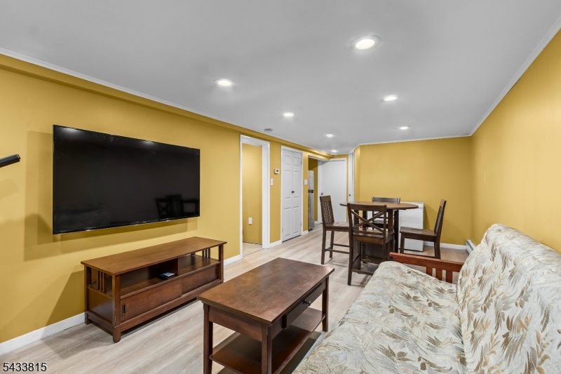 Succasunna/Sunrise Park - Residential