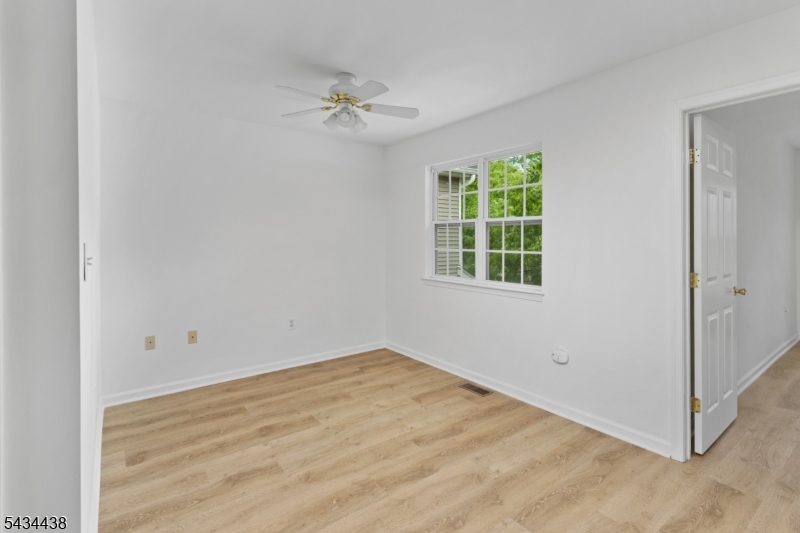 Montgomery Hills - Residential