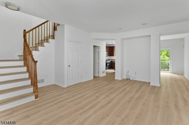 Montgomery Hills - Residential