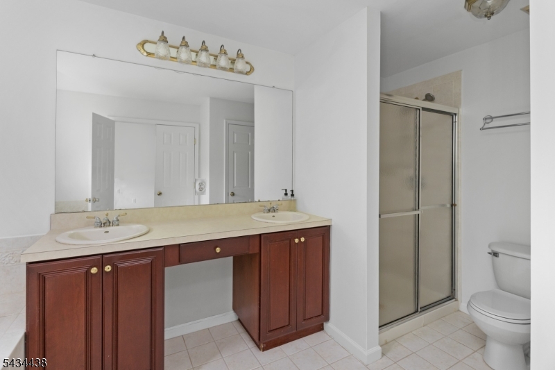 Montgomery Hills - Residential