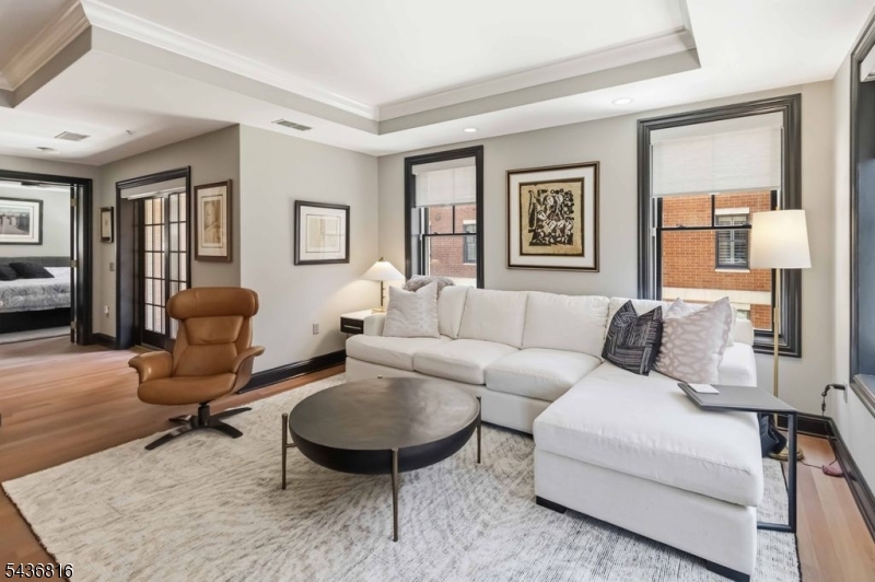 40 Park Place - Residential