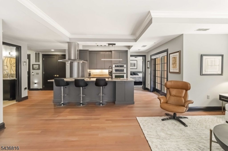 40 Park Place - Residential