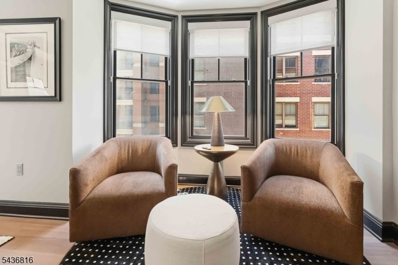 40 Park Place - Residential