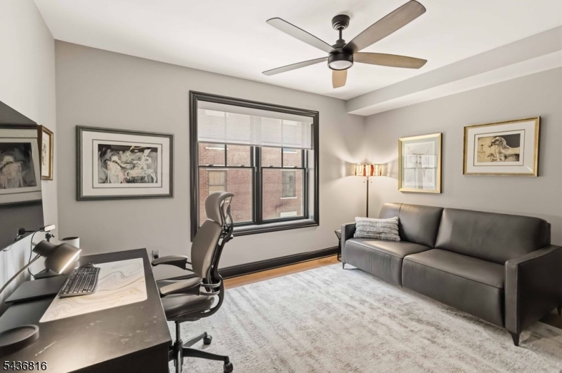 40 Park Place - Residential