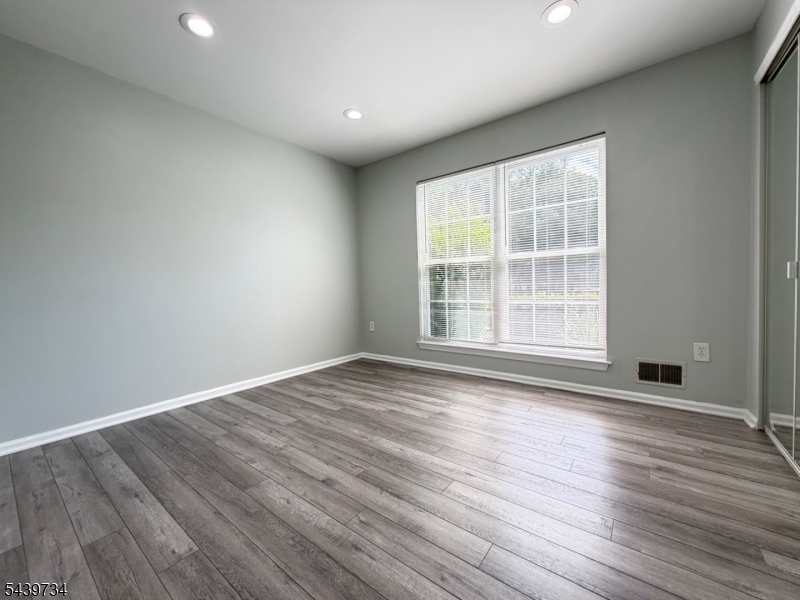 Glenbrooke - Residential Lease