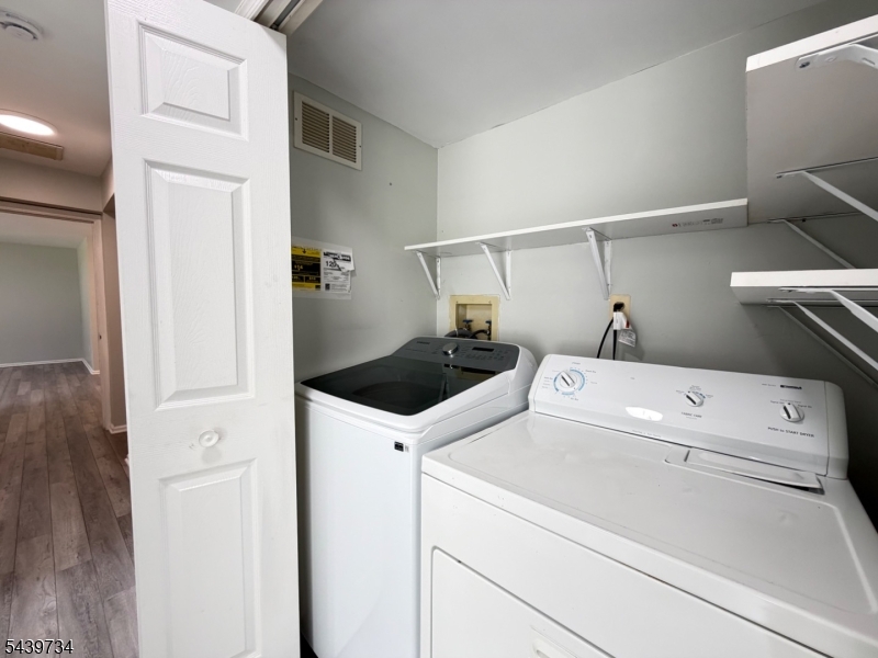 Glenbrooke - Residential Lease