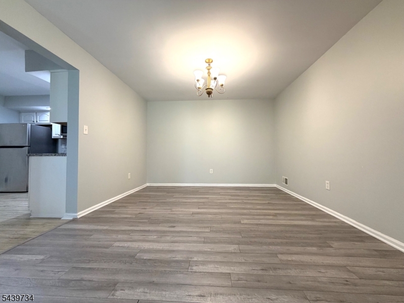 Glenbrooke - Residential Lease