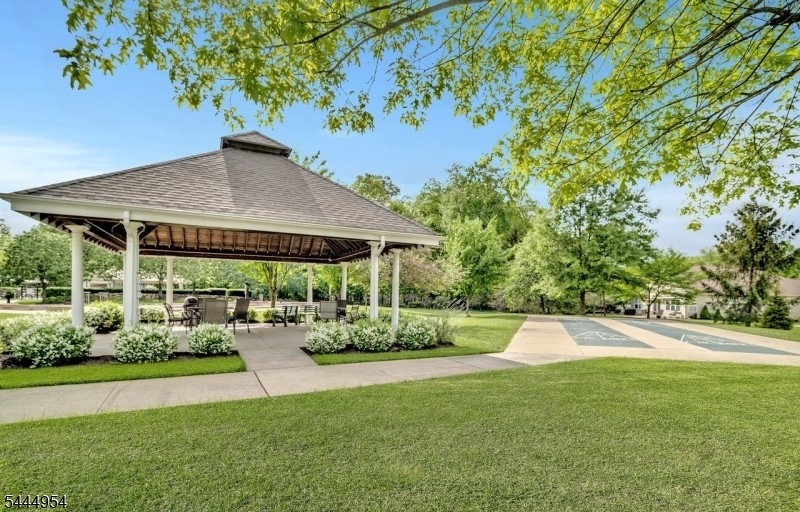 Renaissance - Residential