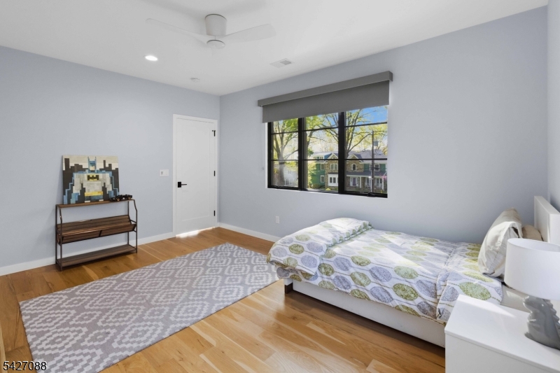 Rolling Hill - Residential