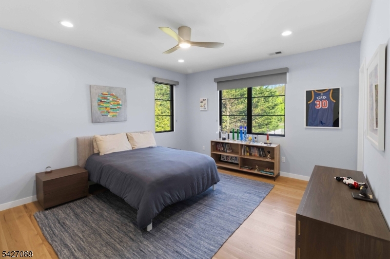 Rolling Hill - Residential