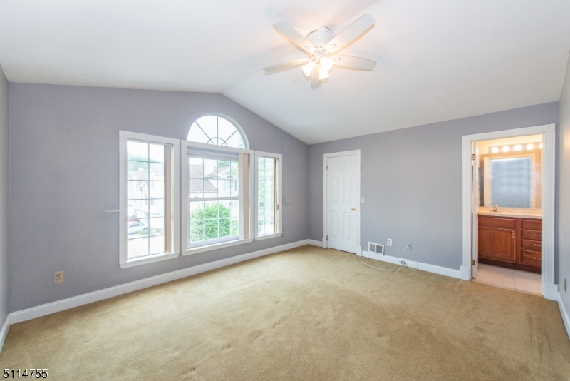 Rose Arbor - Residential