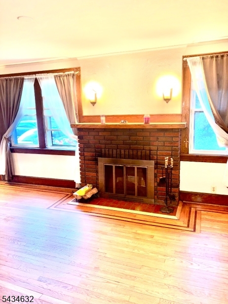 Oak View - Residential