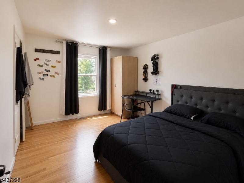 Ironbound - Residential Income