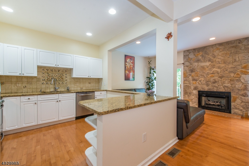 Glenmont Commons - Residential